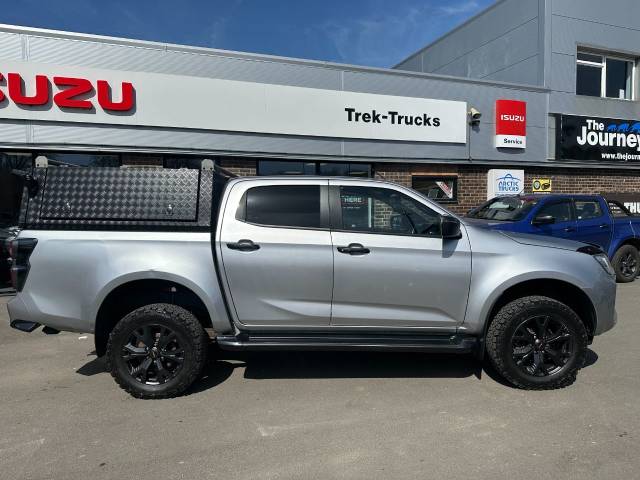 2023 Isuzu D-max 2023 1.9 V-Cross Double Cab 4x4 Auto
