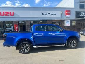 ISUZU D-MAX 2024 (24) at Trek-Trucks Isuzu Sheffield