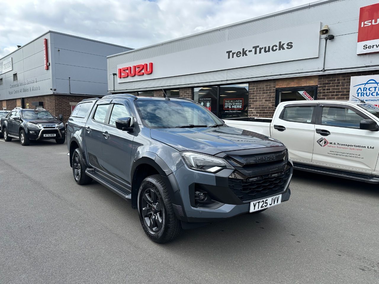 2025 Isuzu D-max