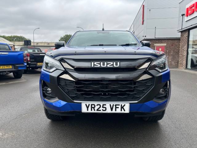 2025 Isuzu D-max 1.9 V-Cross Double Cab 4x4 Auto Huntsman Edition