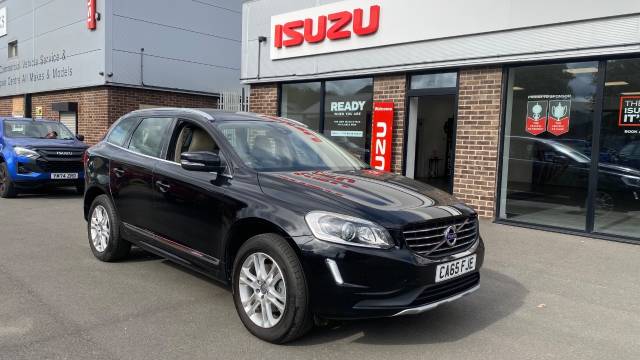 Volvo XC60 2.4 D5 [220] SE Lux Nav 5dr AWD Estate Diesel Black