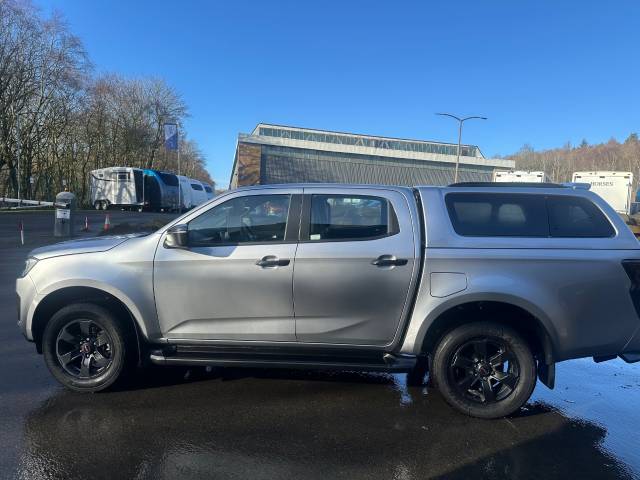 2025 Isuzu D-max 1.9 V-Cross Double Cab 4x4 Auto
