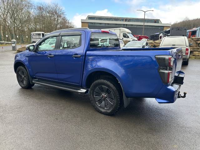 2023 Isuzu D-max 1.9 V-Cross Double Cab 4x4
