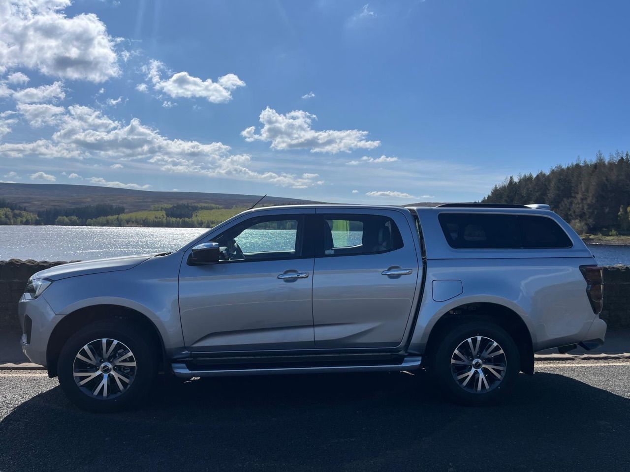 2025 Isuzu D-max