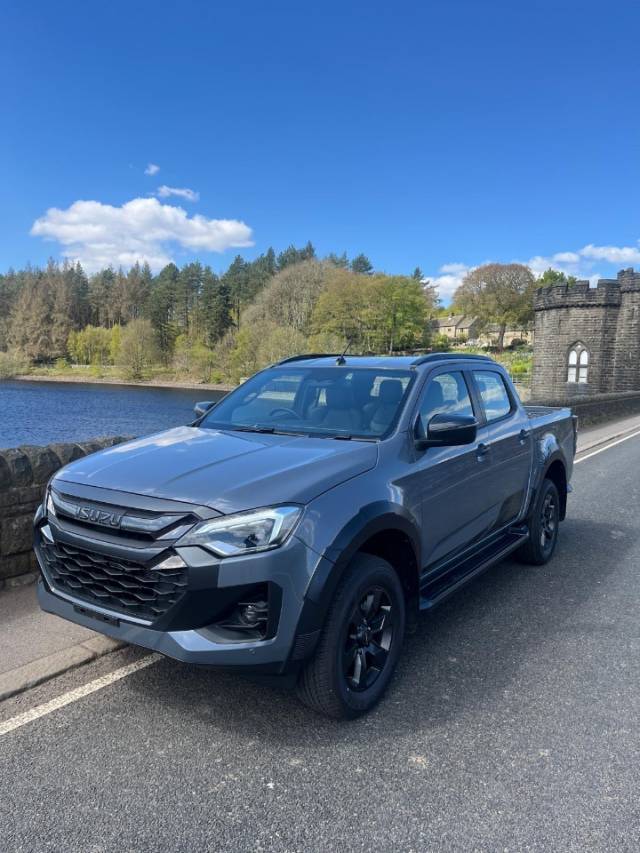 Isuzu D-max 1.9 V-Cross Steel Edition Double Cab 4x4 Auto Pick Up Diesel Grey