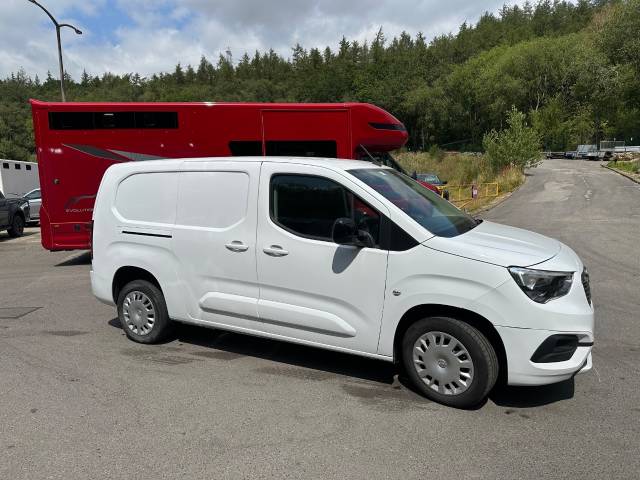2023 Vauxhall Combo Cargo 2300 1.5 Turbo D 100ps H1 Pro Van 2023