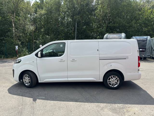 2021 Vauxhall Vivaro 2900 1.5d 100PS Sportive H1 Van 2021