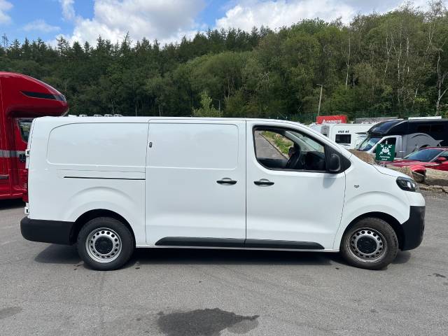 2022 Vauxhall Vivaro 2900 1.5d 100PS Dynamic H1 Van