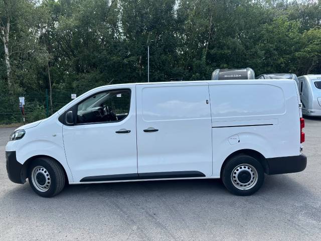 2022 Vauxhall Vivaro 2900 1.5d 100PS Dynamic H1 Van